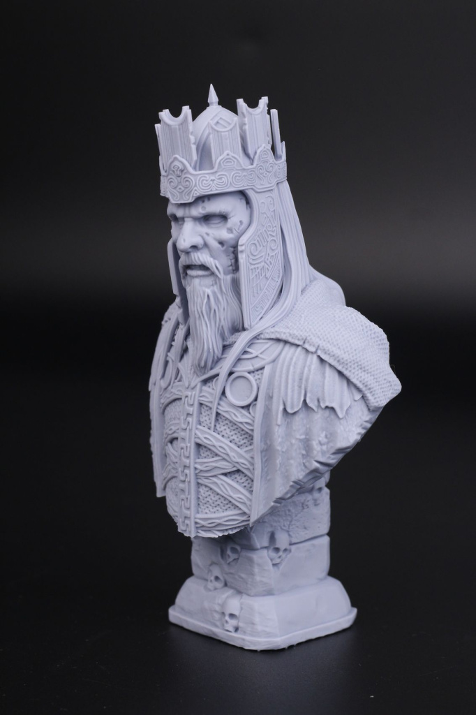 King-of-the-Dead-by-Fotis-Mint-Anycubic-Photon-D2-Review1.jpg