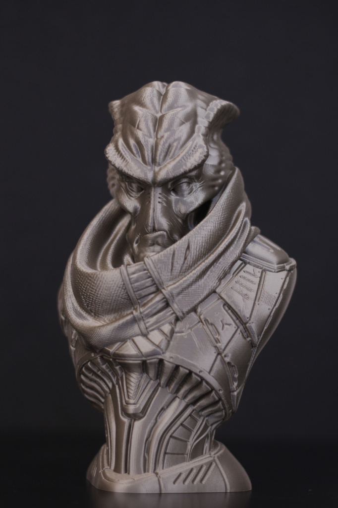 Alien-Bounty-Hunter-from-Eastman-printed-on-Sidewinder-X1-2.jpg Alien-Bounty-Hunter-from-Eastman-printed-on-Sidewinder-X1-2.jpg