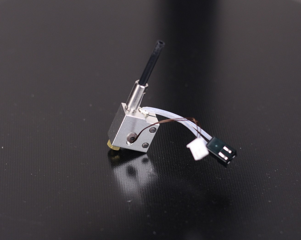 Sidewinder-X2-Volcano-PTFE-Lined-Hotend-2.jpg Sidewinder-X2-Volcano-PTFE-Lined-Hotend-2.jpg