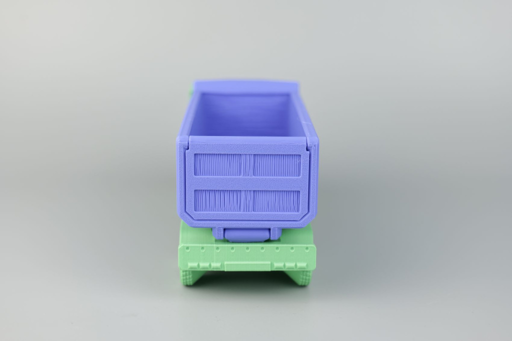 Dump-Truck-with-Modular-Bucket-Bambu-Lab-A1-Mini-Review4.jpg