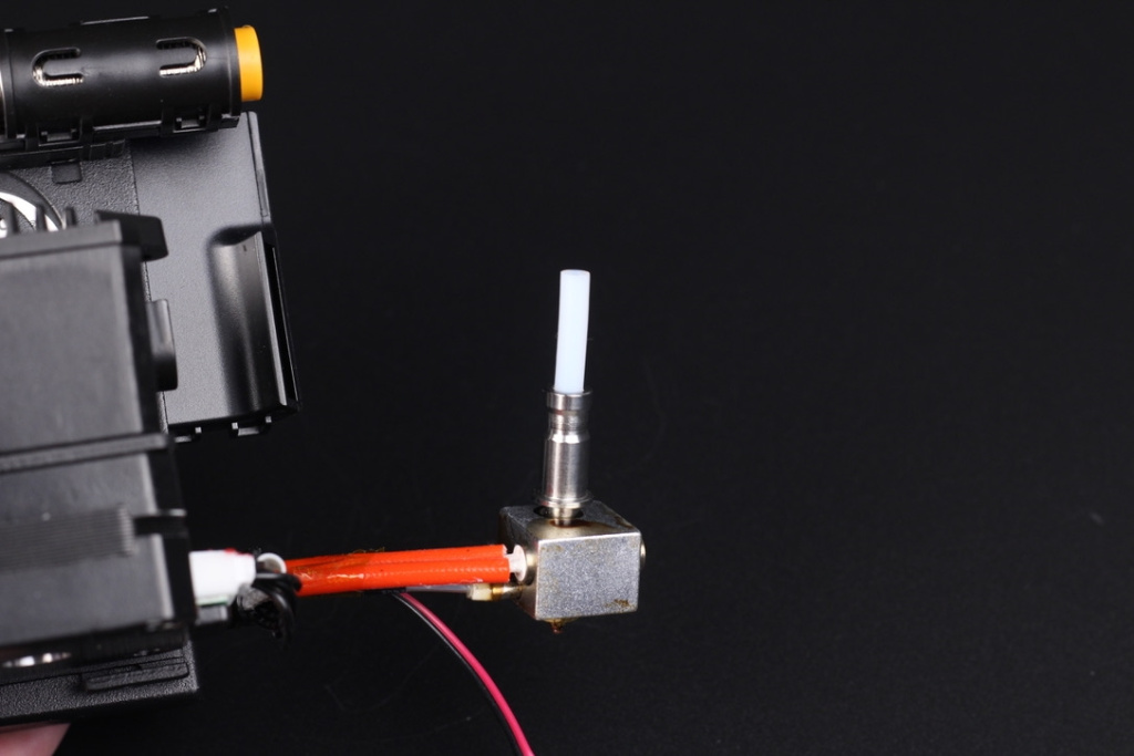 PTFE-lined-heat-break-for-Anycubic-Kobra1.jpg PTFE-lined-heat-break-for-Anycubic-Kobra1.jpg