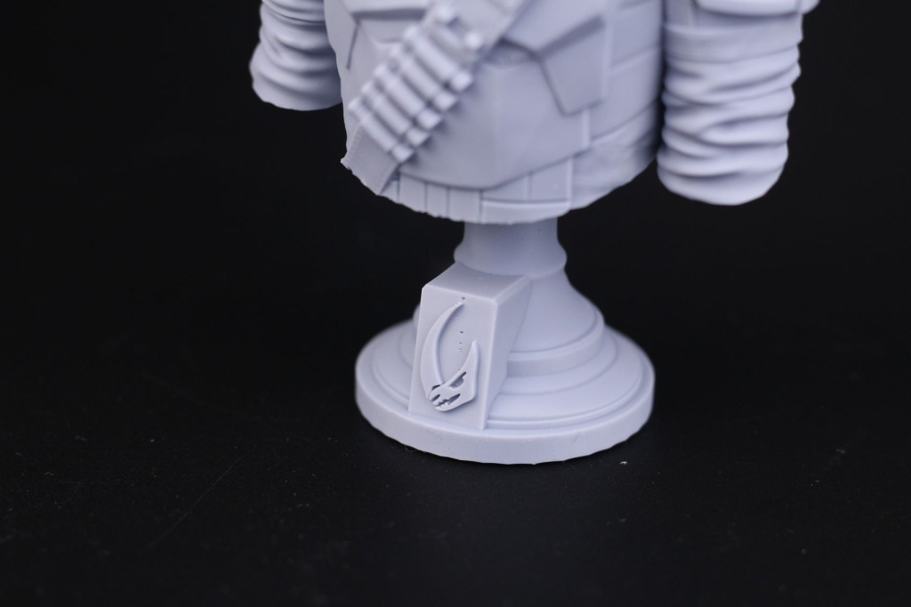 Mandalorian-Bust-from-Fotis-Mint-Anycubic-Photon-D25.jpg