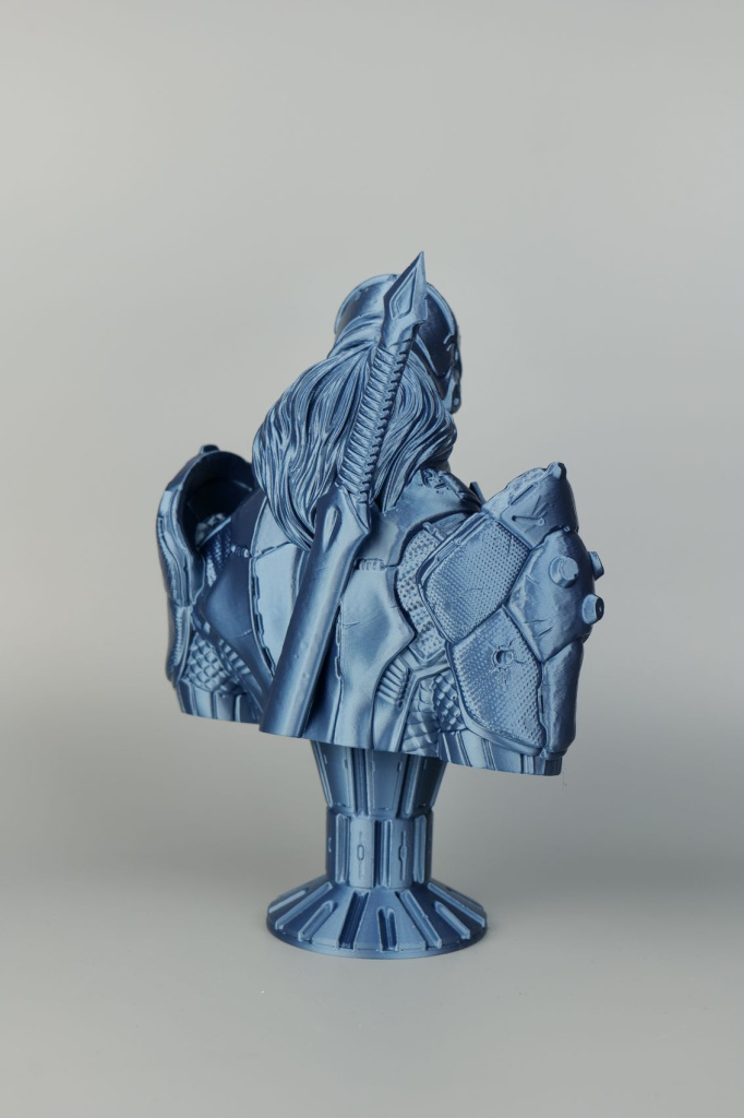 Deathstroke-Bust-PLA-print-on-Bambu-Lab-A1-Mini4.jpg