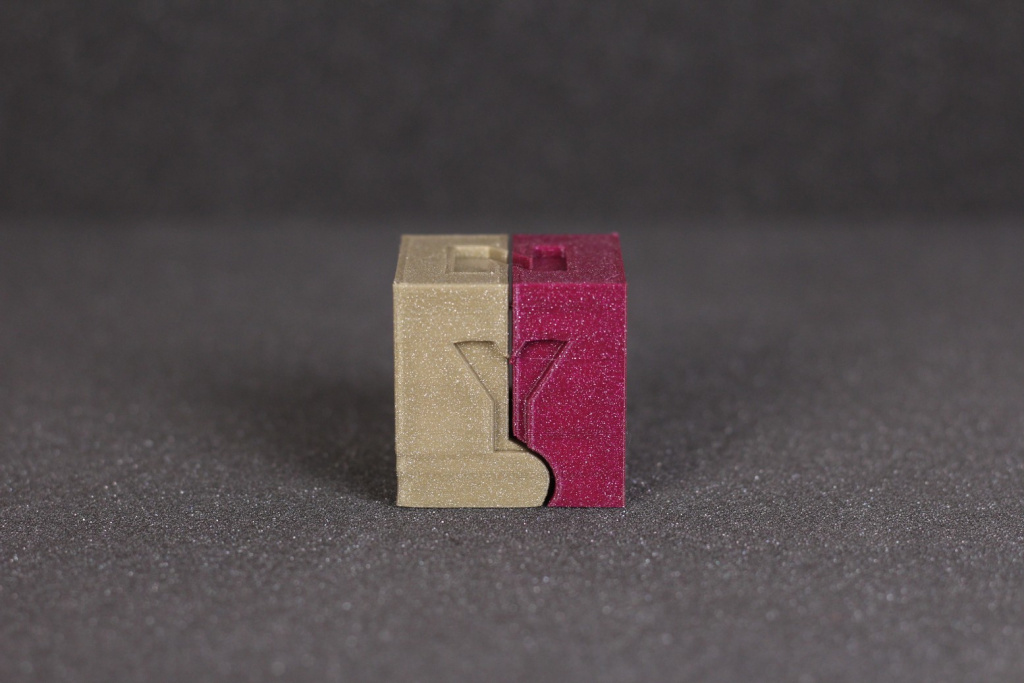 Hinged-Calibration-Cube-on-SV04-2.jpg Hinged-Calibration-Cube-on-SV04-2.jpg