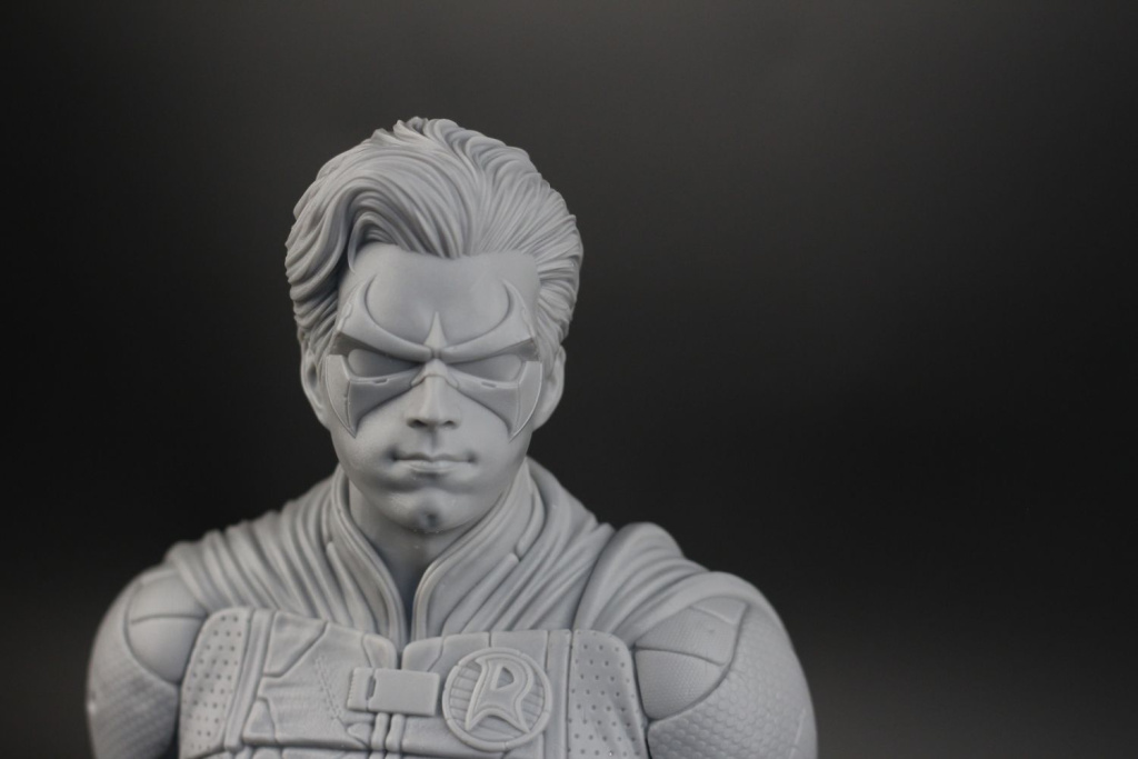 Robin-Bust-printed-on-Creality-Halot-Mage-Pro6.jpg Robin-Bust-printed-on-Creality-Halot-Mage-Pro6.jpg