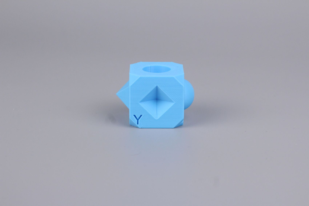 Zaribo-Calibration-Cube-Ender-5-S1-Review1.jpg Zaribo-Calibration-Cube-Ender-5-S1-Review1.jpg