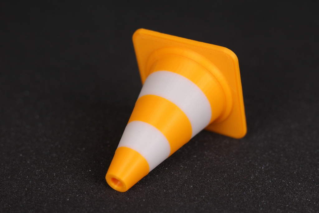 Dual-Color-Traffic-Cone-3.jpg Dual-Color-Traffic-Cone-3.jpg