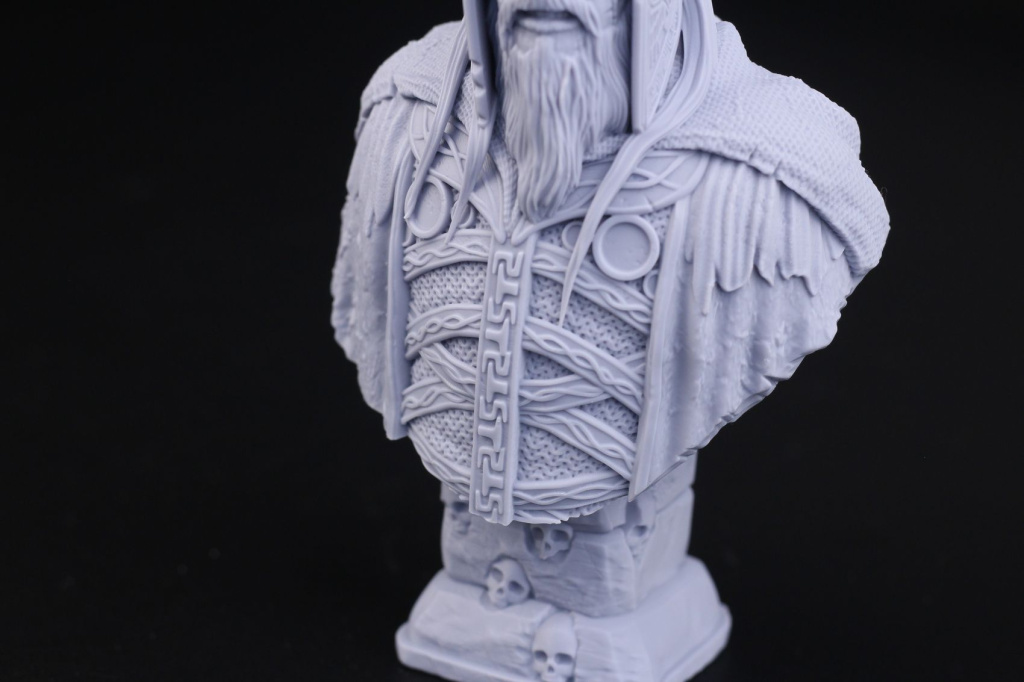 King-of-the-Dead-by-Fotis-Mint-Anycubic-Photon-D2-Review6.jpg