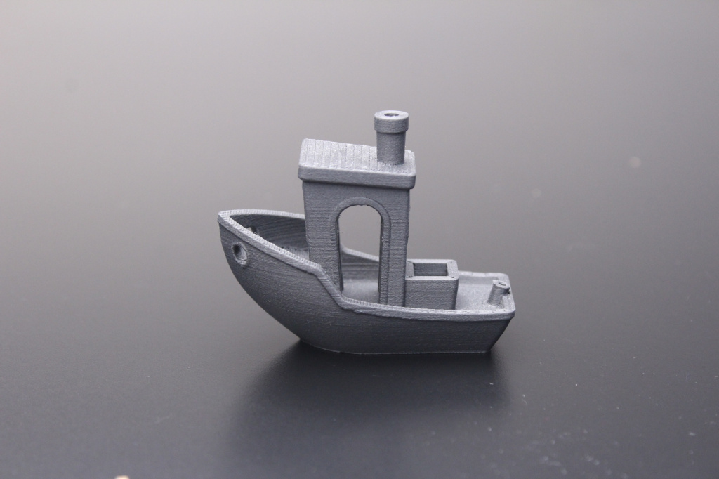 3D-Benchy-printed-with-GreenTEC-PRO-Bad-Lighting.jpg
